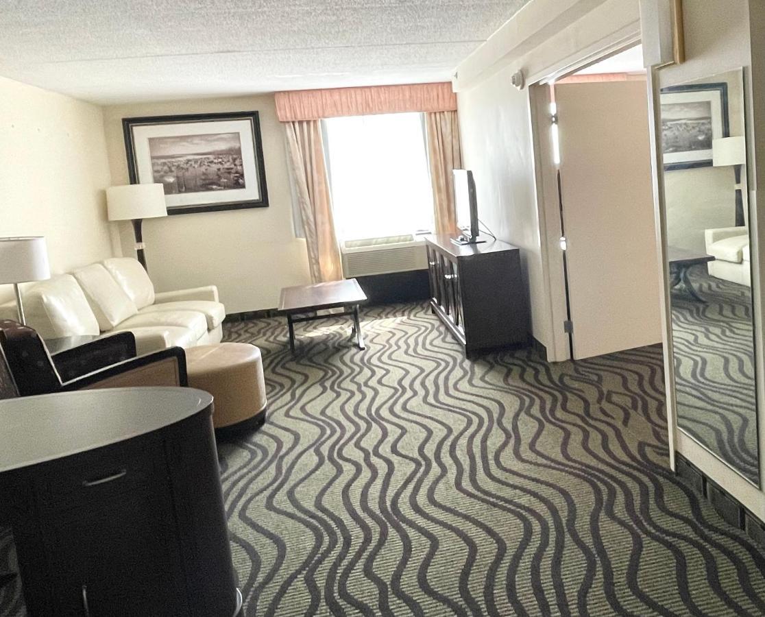 Fairbridge Hotel Cleveland East Wickliffe Extérieur photo