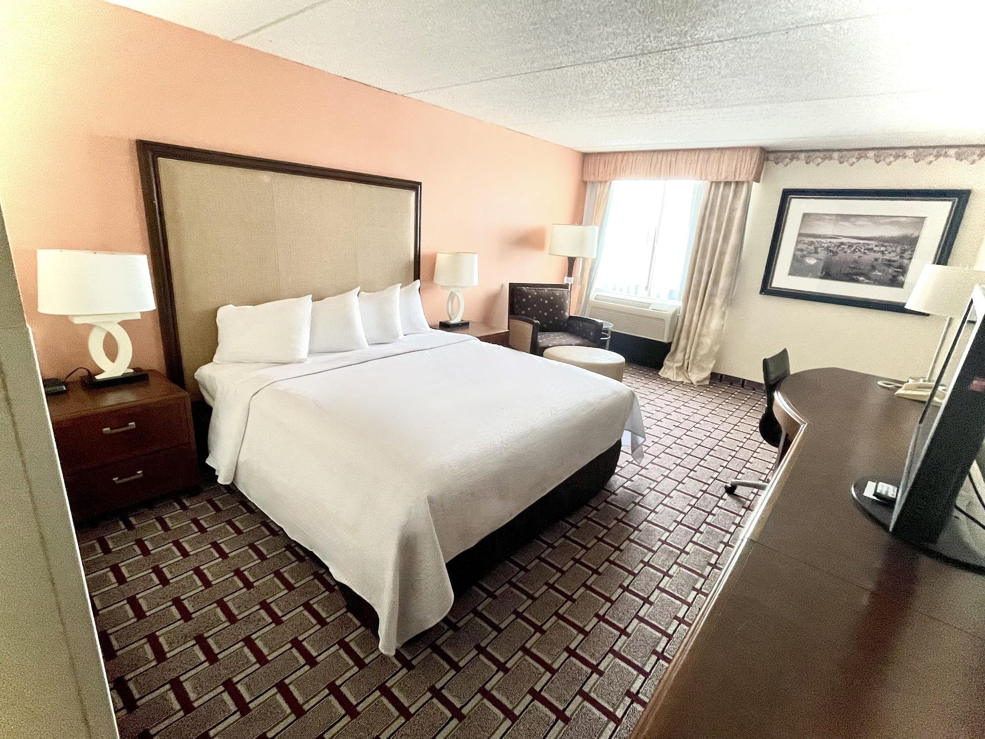 Fairbridge Hotel Cleveland East Wickliffe Extérieur photo