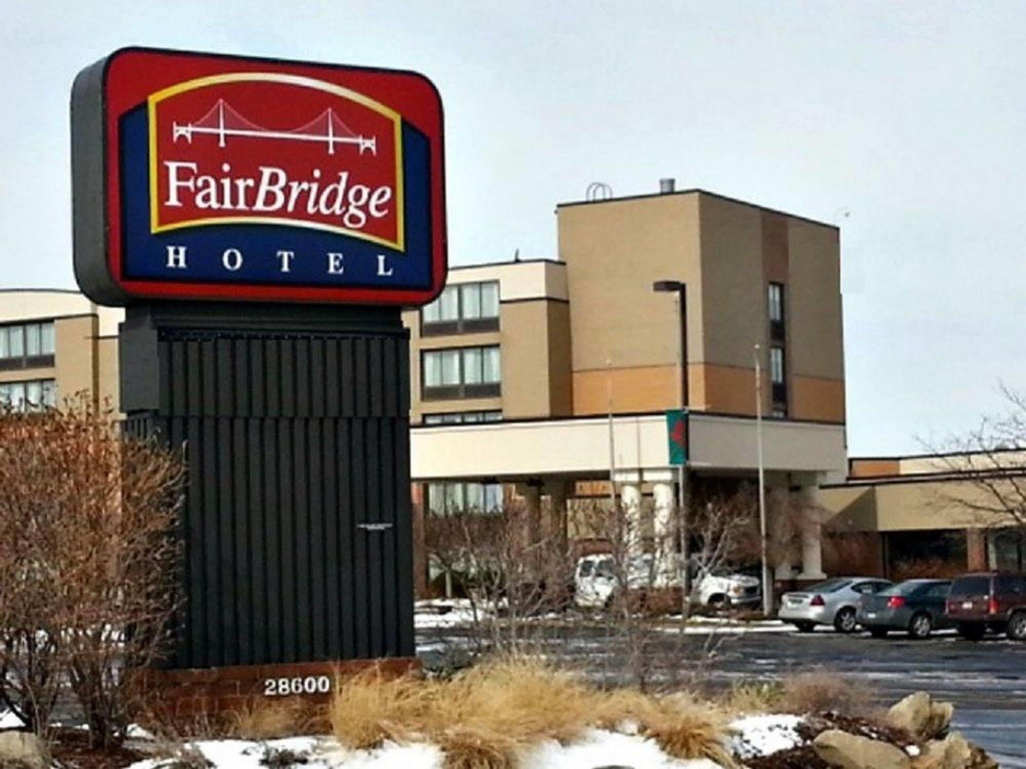 Fairbridge Hotel Cleveland East Wickliffe Extérieur photo